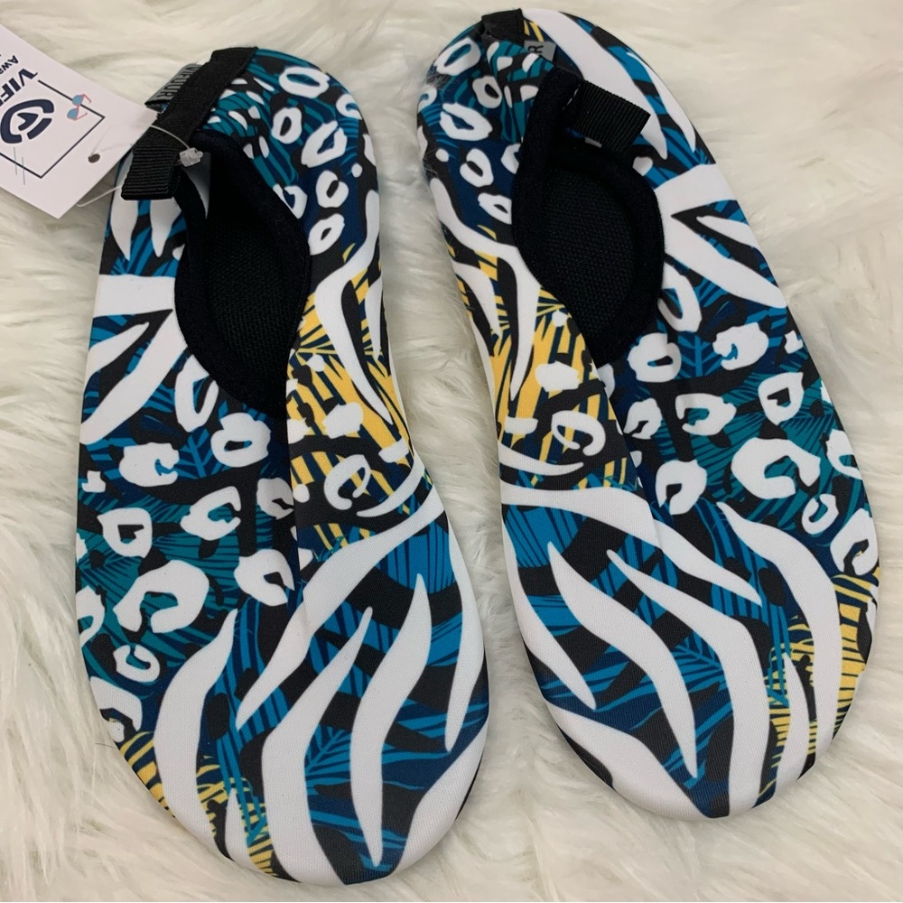 NEW Vifuur Animal Print Water Beach Sand Slip On Shoes